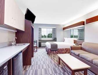 Microtel Inn & Suites Columbus North ฟีนิกซ์ ซิตี้ ภายนอก รูปภาพ